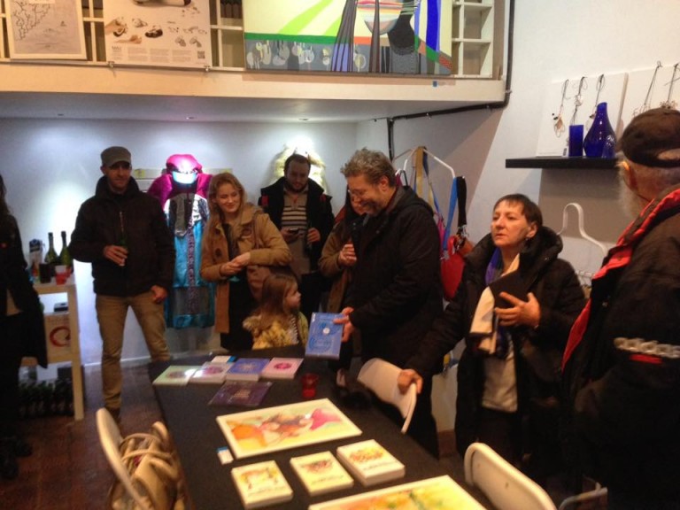 25398679_1733693403329103_8266945845694363954_n